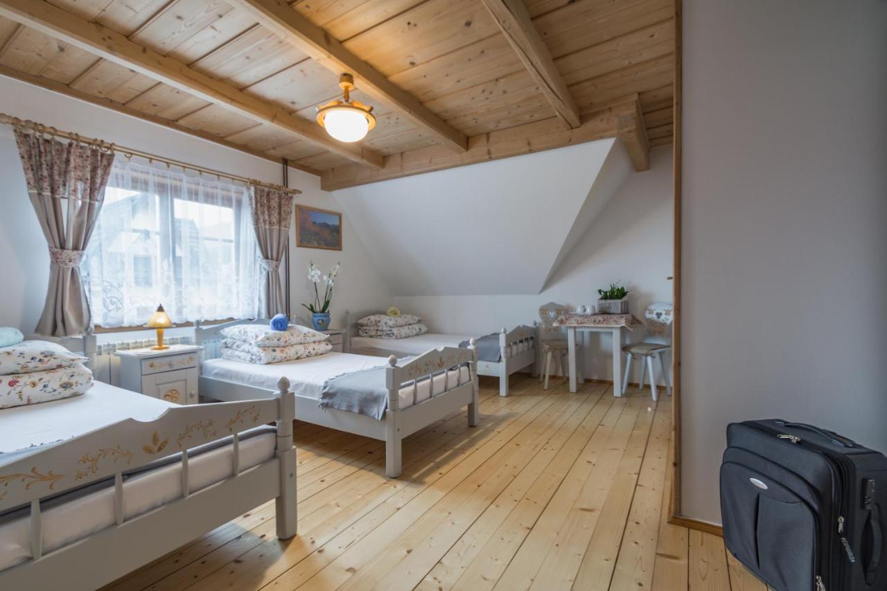 Gosciniec Regionalny Apartment Zakopane Ngoại thất bức ảnh